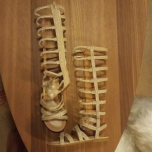 Stuart Weitzman Kid Gladiator Sandals sz 13 Gold